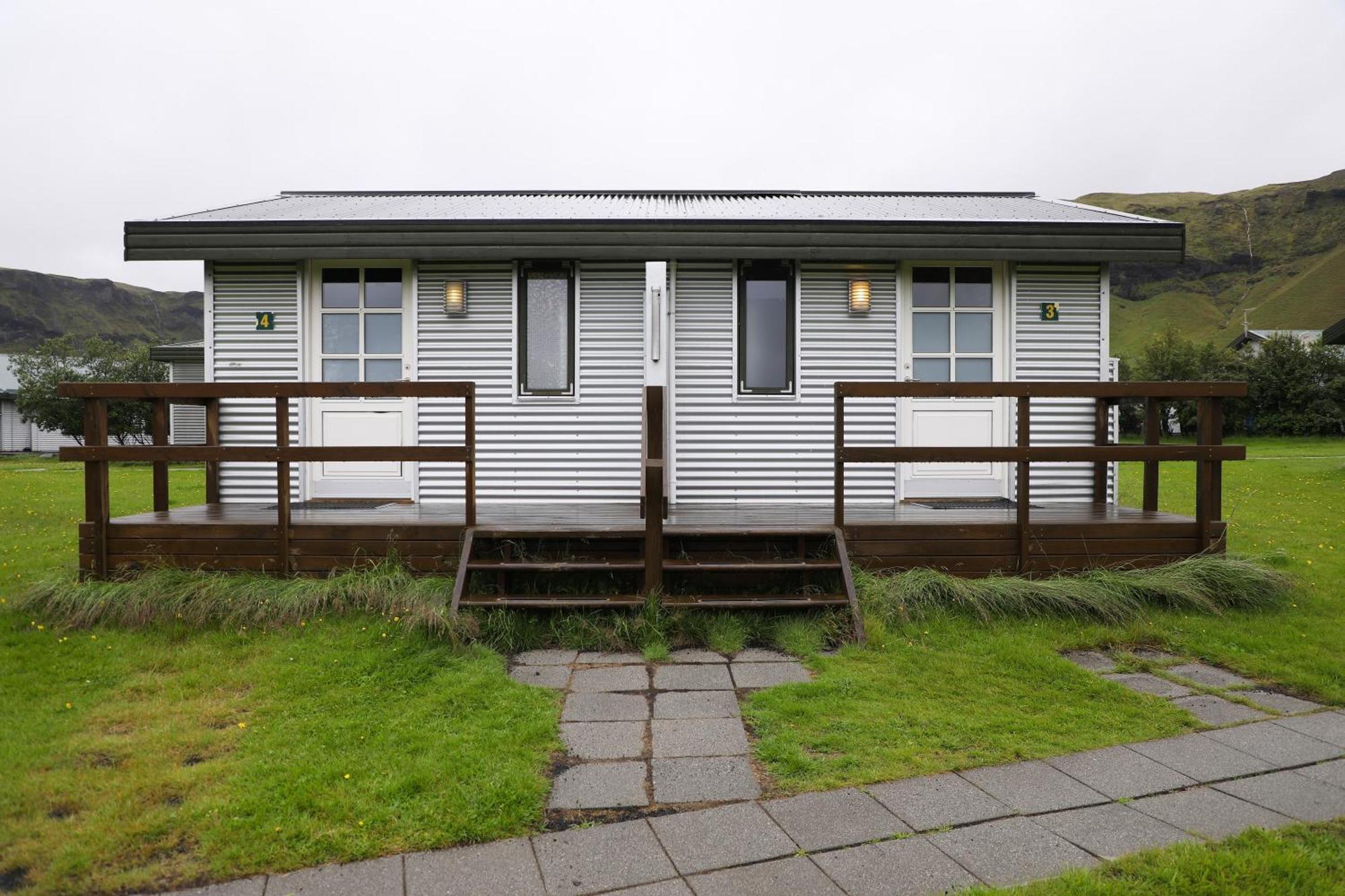 Adventure Hotel Geirland Kirkjubaejarklaustur Exterior photo